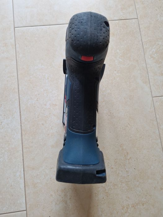 Bosch GST 18V-LI S  / fierastrau pendular