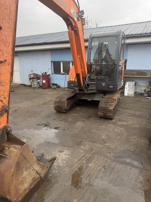 Vand miniexcavator DOSAN 5,5t