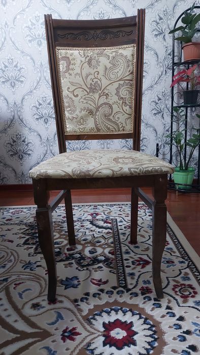 Стуля продаеться
