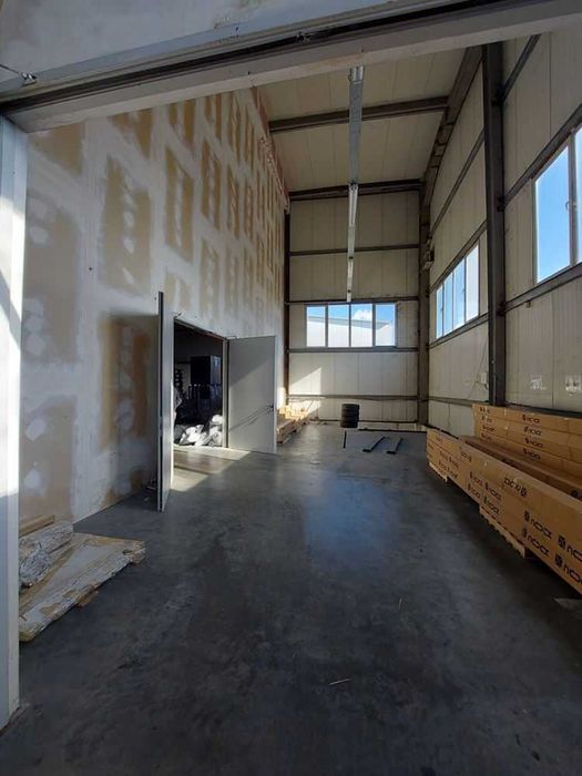 Пром.помещение в гр.Пловдив - кв. Индустриална Зона Тракия!