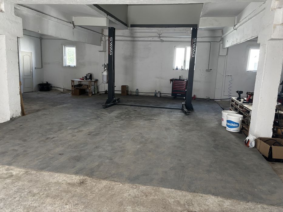 Inchiriez/colaborez/ angajez mecanic hala service auto