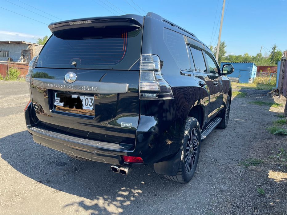 Автомобиль Land Cruiser Prado