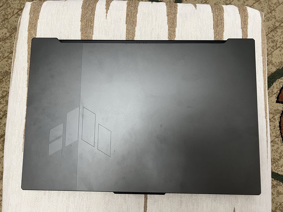 Asus tuf gaming A17 FA707RE