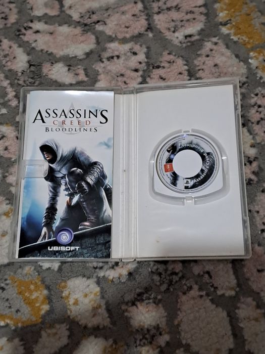 PSP UMD Bundle GTA Liberty City Stories + Assassin’s Creed Bloodlines ORIGINAL