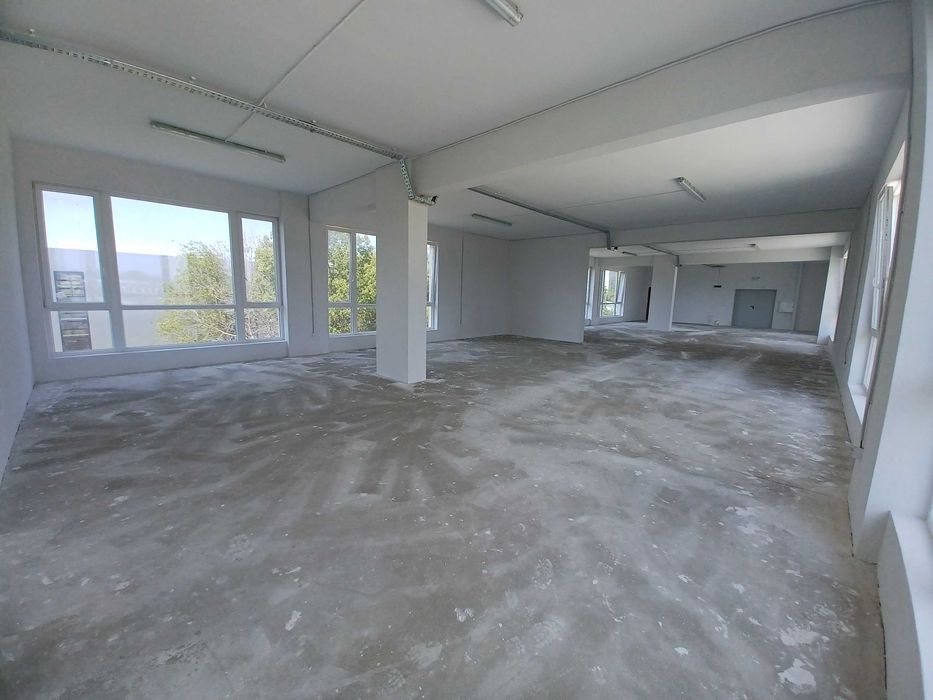 Продава се Промишлена сграда в Варна, Западна промишлена зона - 325 кв.м за 924 €/кв.м - Снимка #9