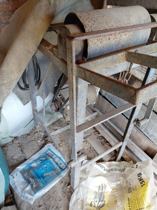 Циркуляр за рязане на дърва