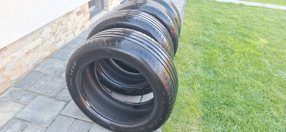 Cauciucuri 225/50 R17 Good Year