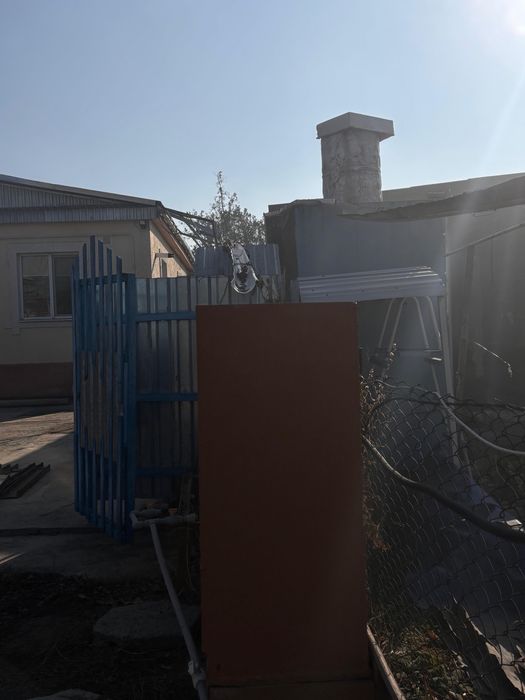 Большаая бочка для воды очень хороший