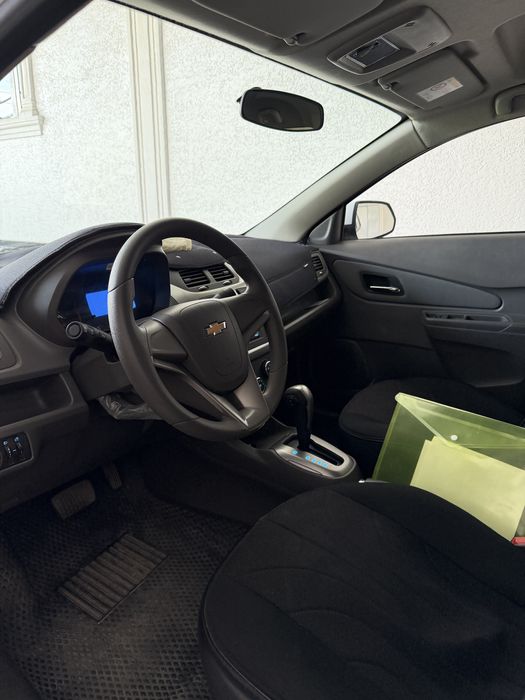 Chevrolet Cobalt 2024 — 4