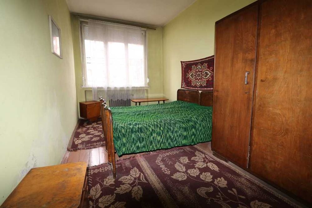 Продава се Многостаен апартамент в Благоевград, Идеален център - 90 кв.м за 915 €/кв.м - Снимка #3