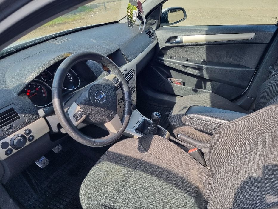 Opel Astra H 1.6i Ecotec 2009