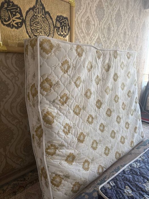 Matraslar sotiladi, 3 xil varianti bor