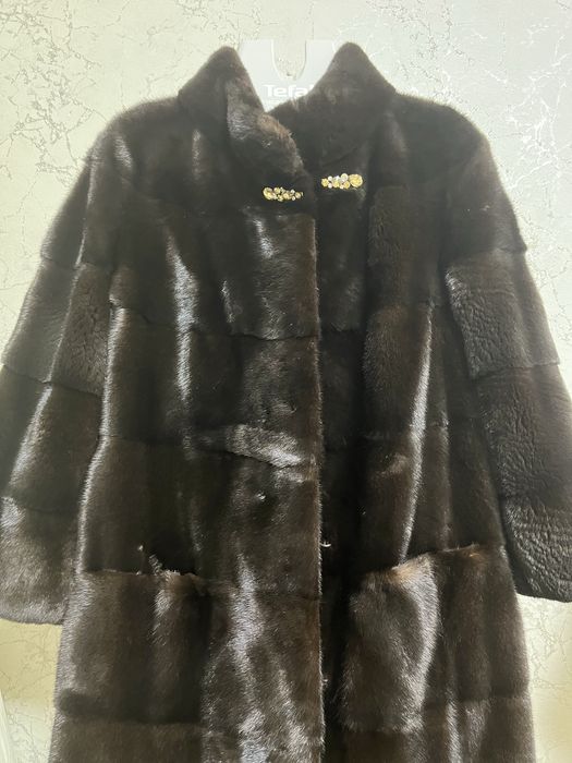 Продам шубу за 350000