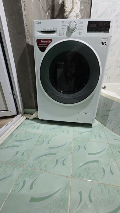 Продаётся стиральная машина "LG" 6kg