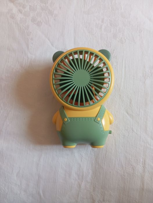 Mini ventilator sigilat la super preț