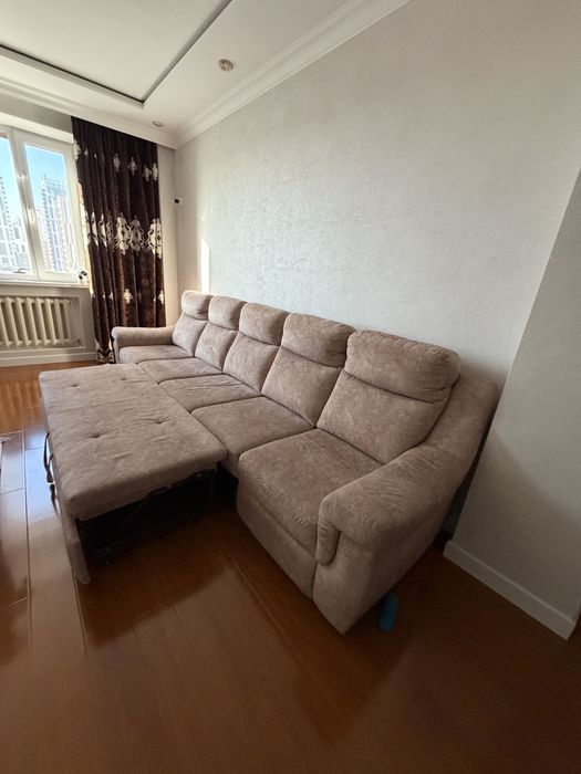 Диван 5-ти местный