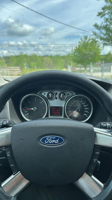 Vând Ford Focus mk2