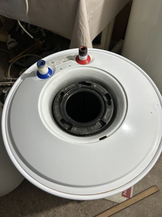 Аристон Аристон