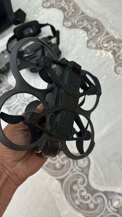 Дрон DJI Avata 2 Fly More Combo