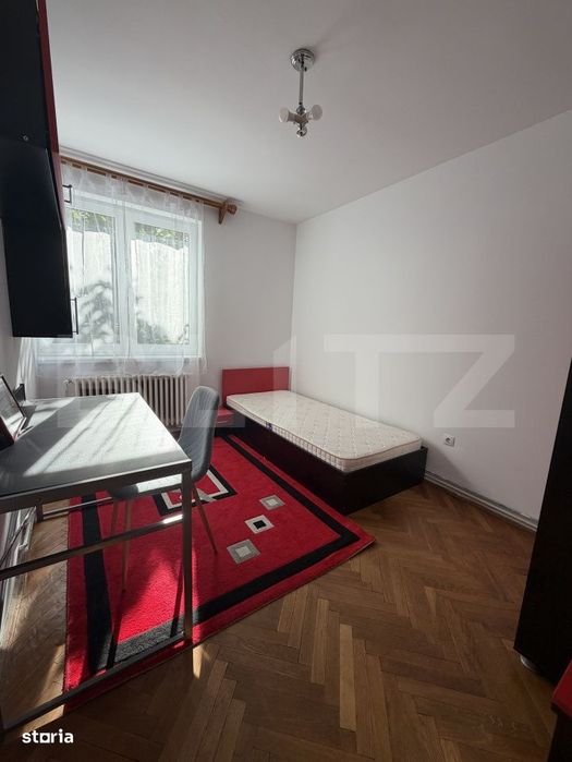 Apartament 4 camere, 78 mp, zona Cornisa