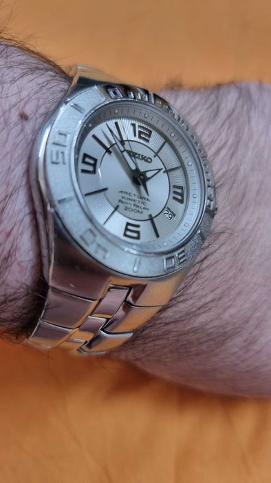 Часовник Seiko Kinetic Arctura Auto Relay