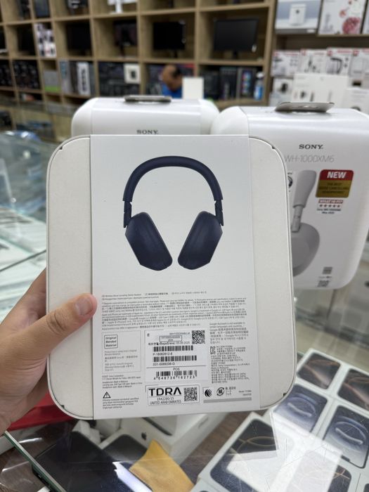 Sony WH-1000XM6 New