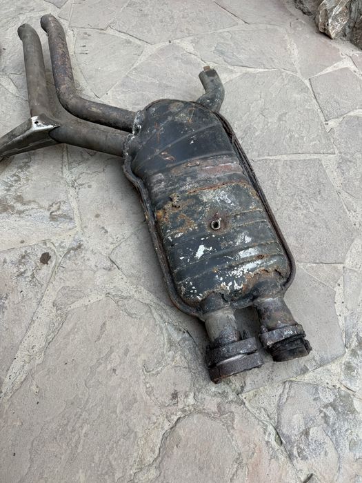 Выхлоп Глушитель на BMW e34 от 2.5