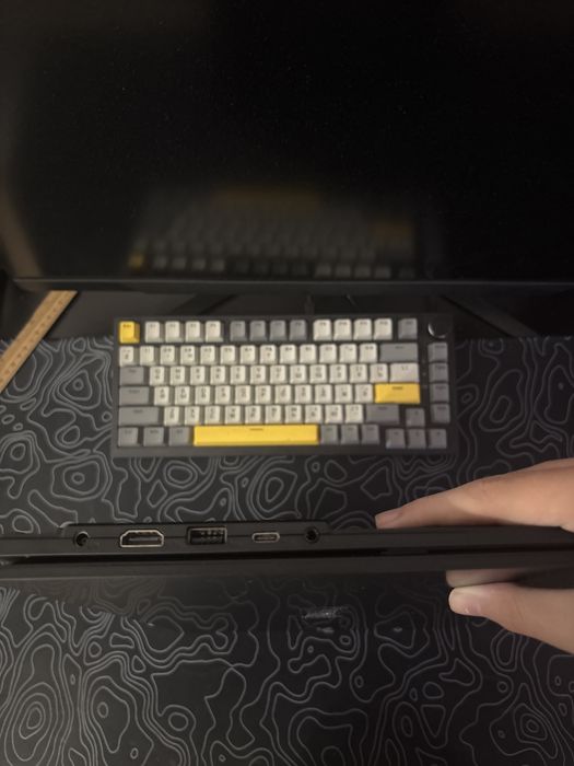 Asus Vivobook 15 E1504F