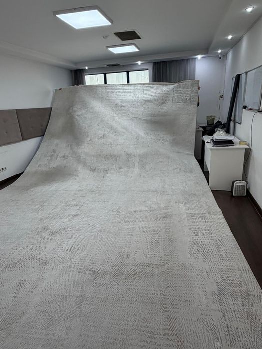 Продается белый ковёр 7х4