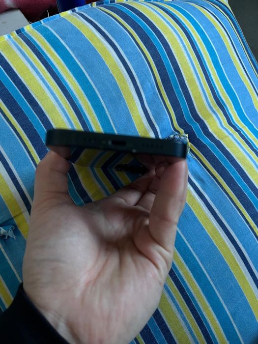 Продам Apple 14 128gb