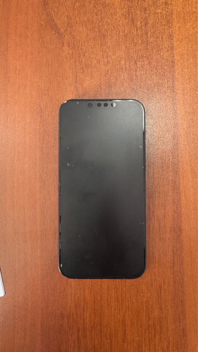 iPhone 14 в отличном состояний