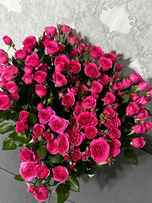 Спрей розы свежий