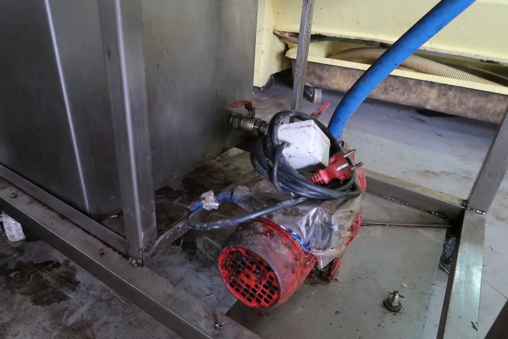 Linie umplere sticle cu lichide