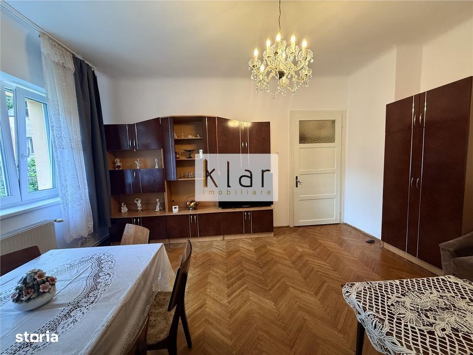 Inchiriere apartament la casa ,are curte si garaj zona hotel Napoca