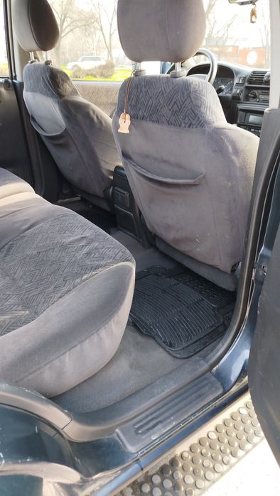 Опел Фронтера 2.2 Дизел, Тъмно син металик, 2000г.