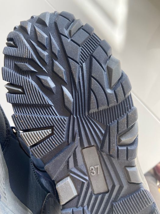 Топли зимни ботуши