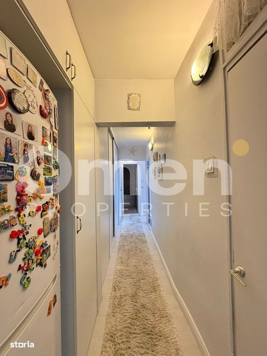 Apartament cu 3 camere decomandat, etaj intermediar,  zona Lidl Hotvon