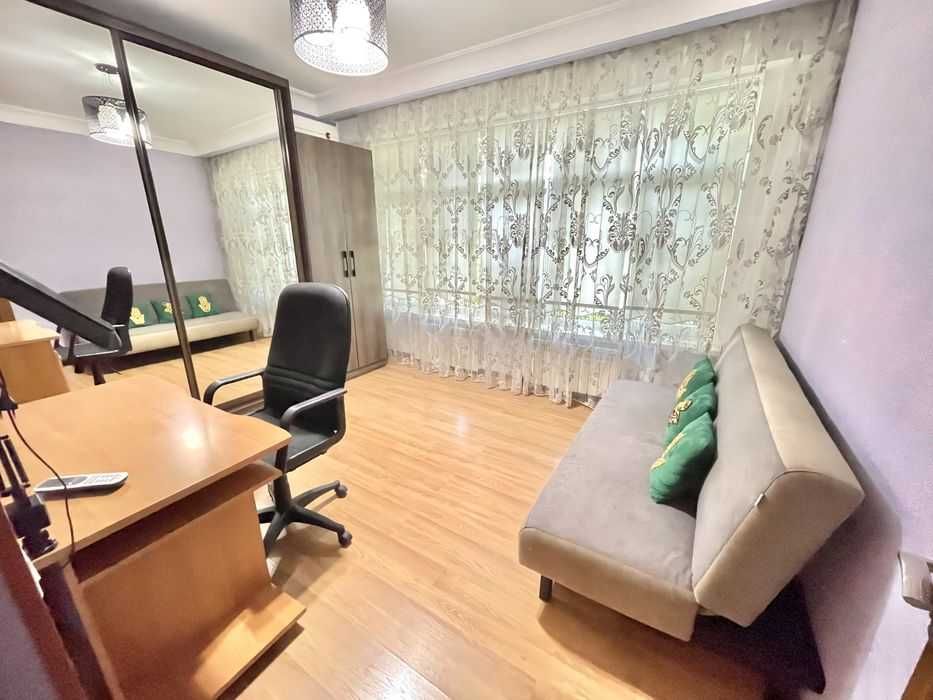 Сдам квартиру большой семье/Госпитальный/4/3/5/140м²