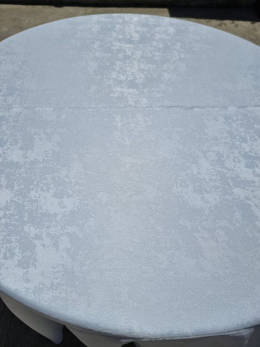 Fete de mase rotunde pentru evenimente