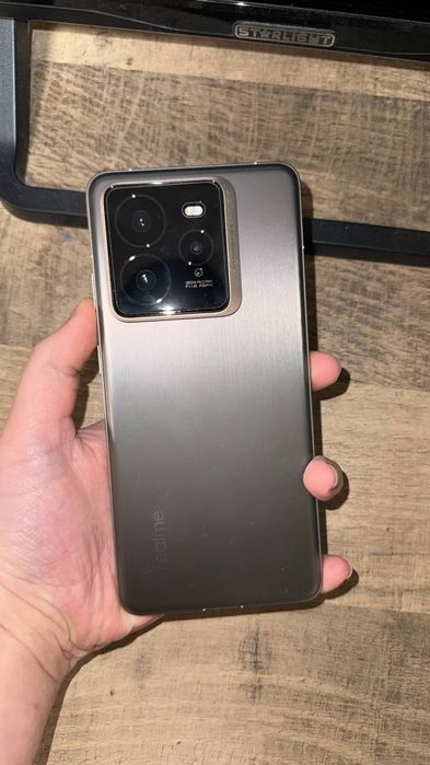 Продавам! Realme GT 7 PRO! Идеално състояние! С гаранция!