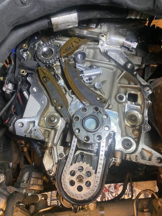 Vand sau schimb masina se prezinta impecabil