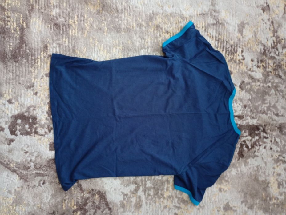Tricou Kenvelo Bleumarin Mărime M nou