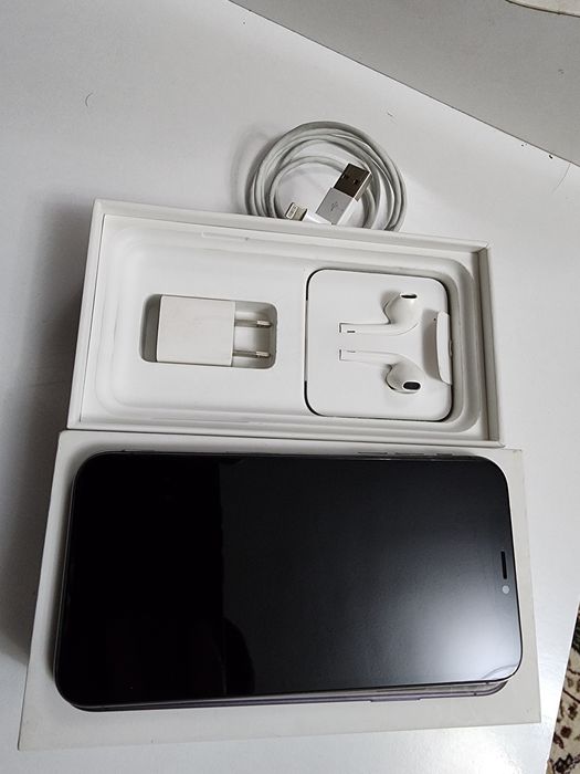 Iphone X LL/A 64Gb Kar Dk Bor Original Naushnik Galofka USB Zavod