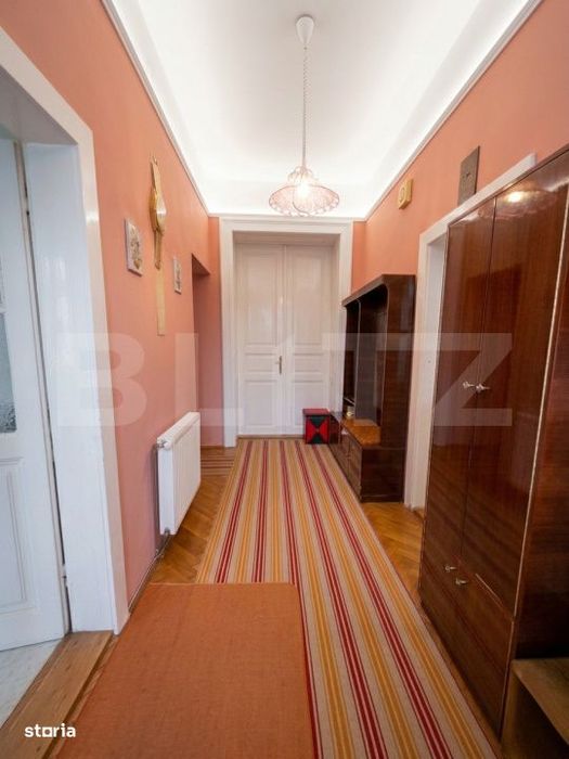 Apartament ultracentral cu 2 camere, cu parcare – birou sau locuinta