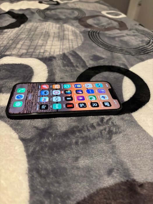 Iphone 14, capacitate 128 Gb