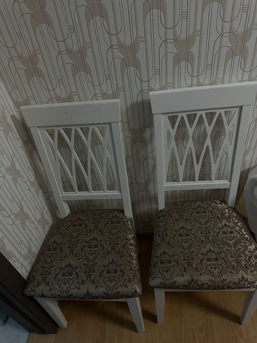 Продам кухонный диван и стол