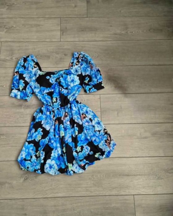 Рокля нова универсален размер