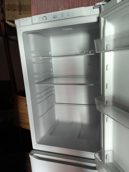 Холодильник б/у, рабочий