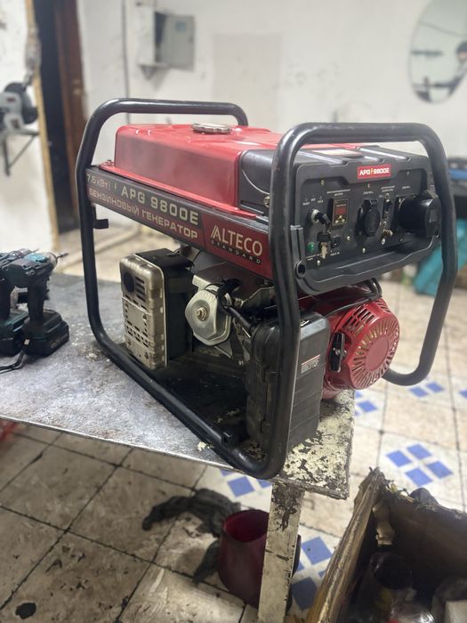 Электростанция бензиновая ALTECO 7.5 кВт (220В) — APG 9800E