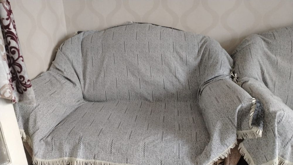 Отдам даром диван